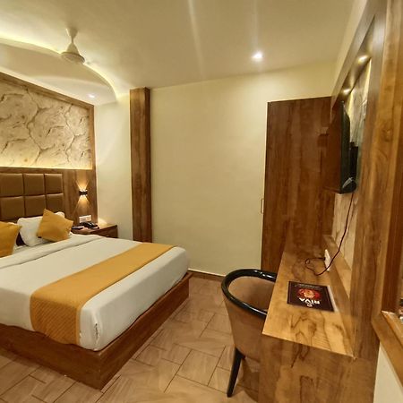 Hotel Riva International Goregaon- Near Nesco Mumbai Dış mekan fotoğraf