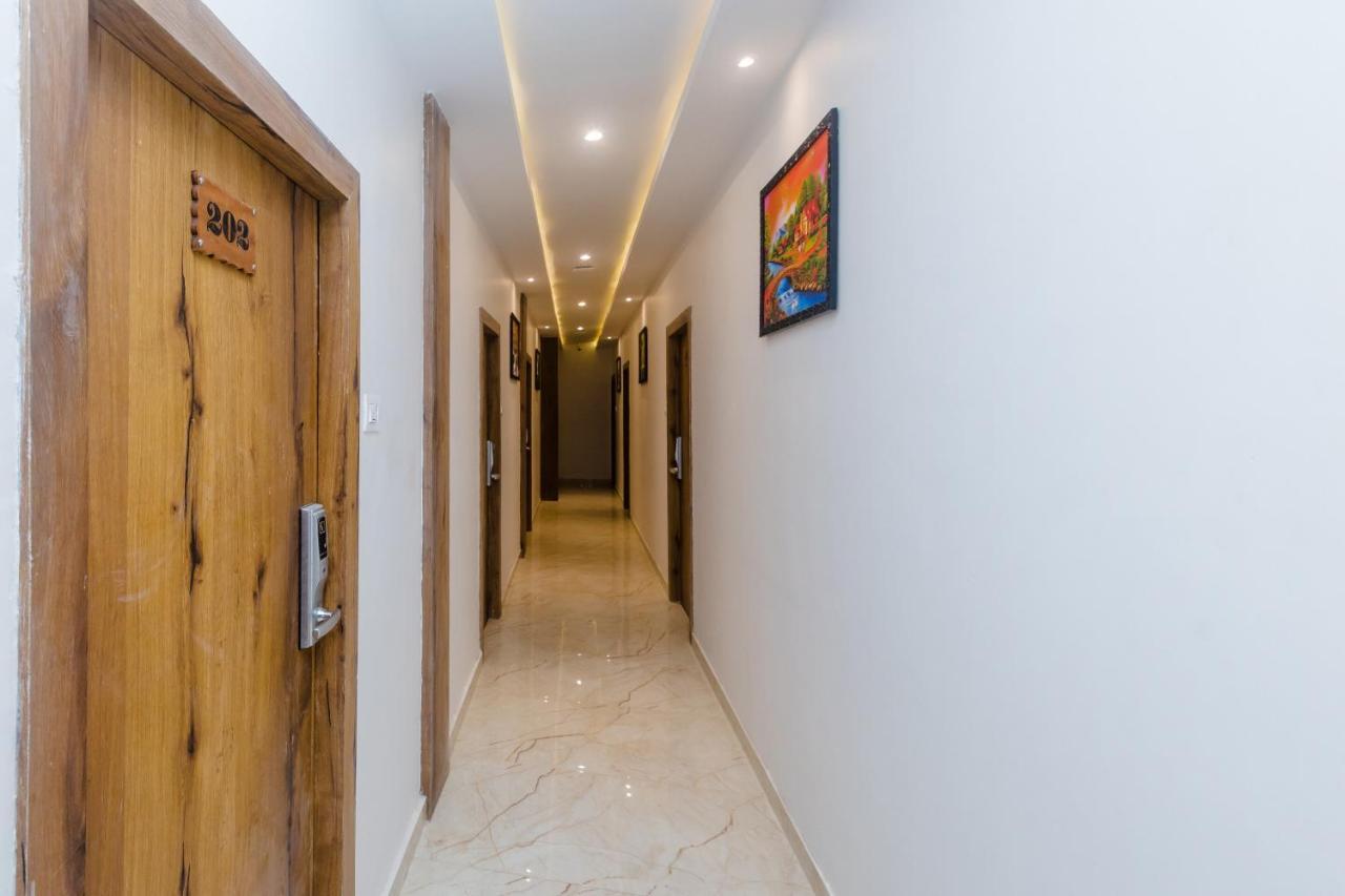 Hotel Riva International Goregaon- Near Nesco Mumbai Dış mekan fotoğraf