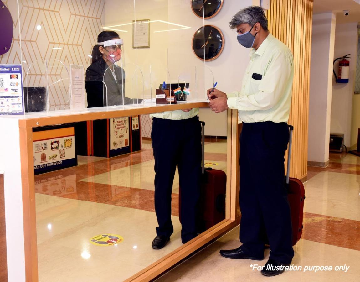 Hotel Riva International Goregaon- Near Nesco Mumbai Dış mekan fotoğraf