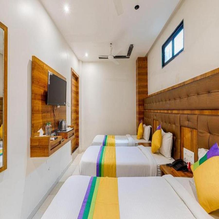 Hotel Riva International Goregaon- Near Nesco Mumbai Dış mekan fotoğraf