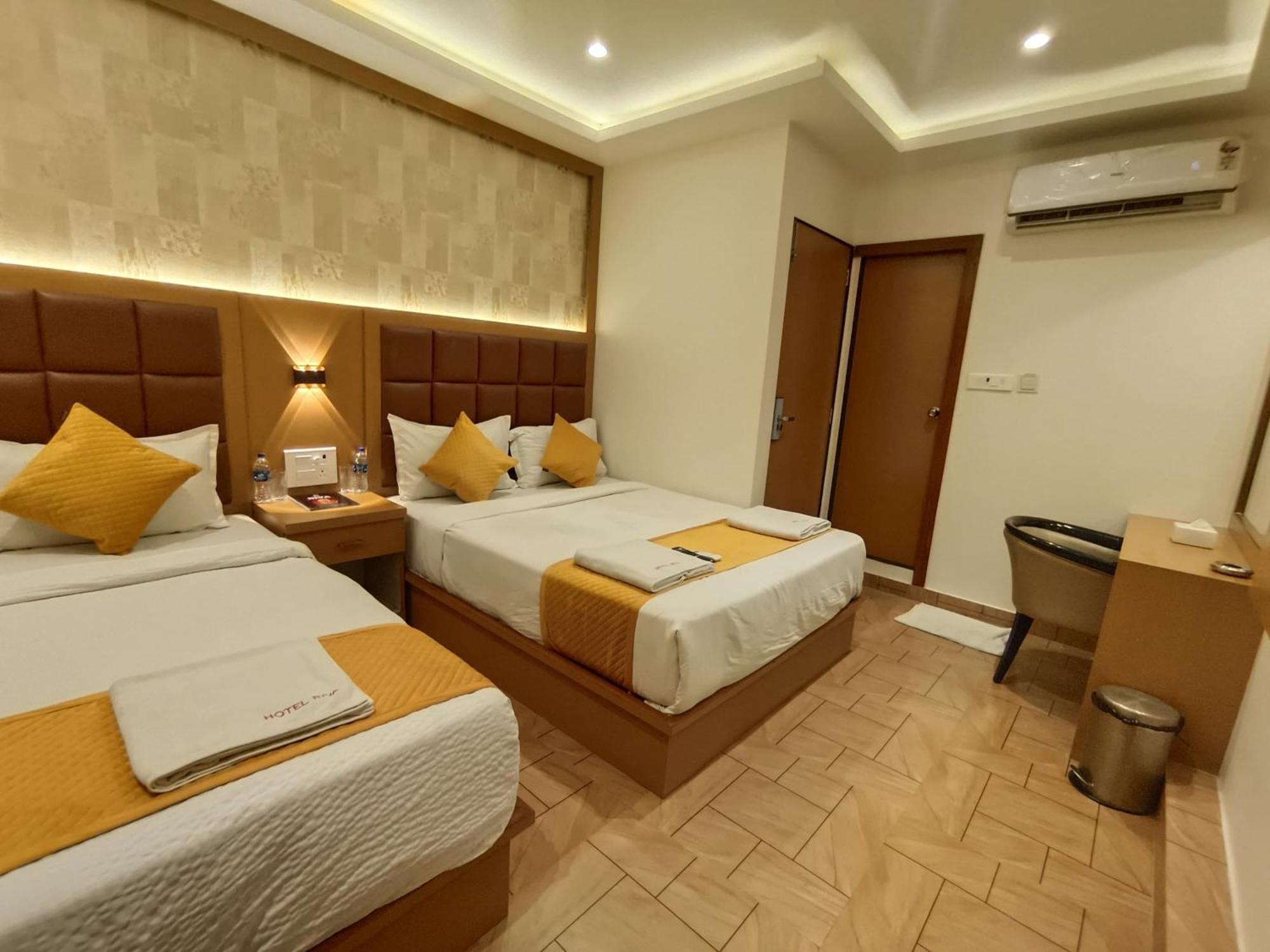 Hotel Riva International Goregaon- Near Nesco Mumbai Dış mekan fotoğraf